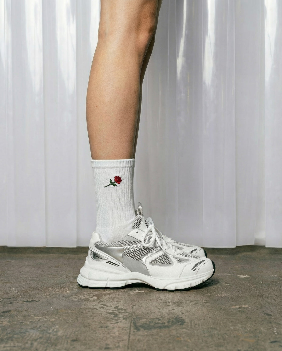 gender:FEMALE MODEL