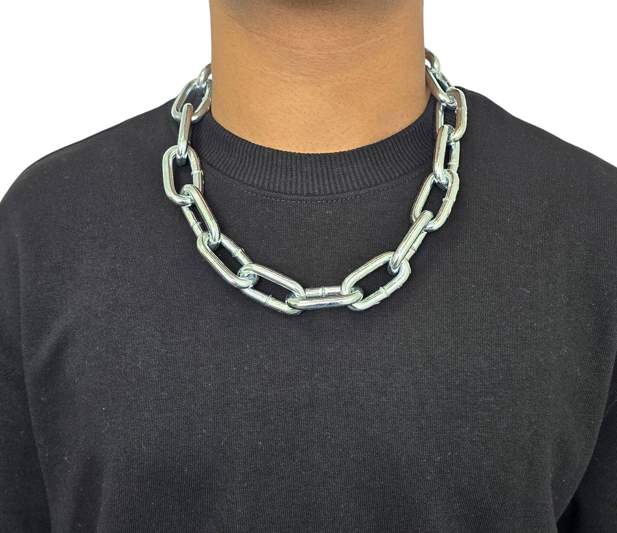 Hardware store square rave chain