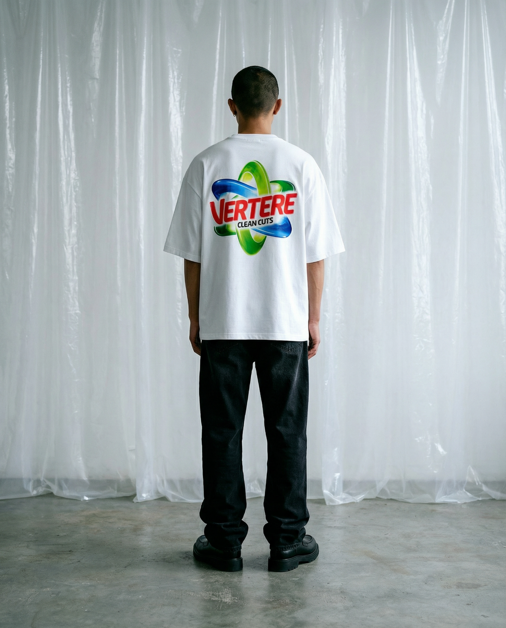 CLEAN CUTS T-SHIRT - WHITE