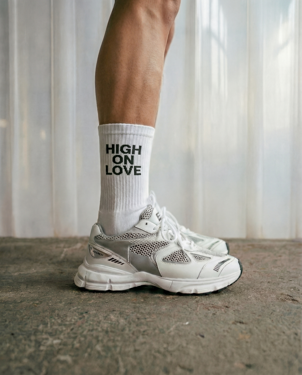 HIGH ON LOVE TENNIS SOCKS - WHITE