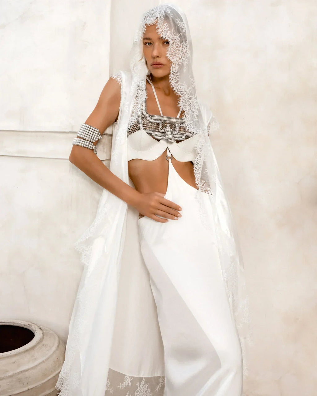 Khutulun Modular Top with Leather Balconette – Pearl |  Best Seller