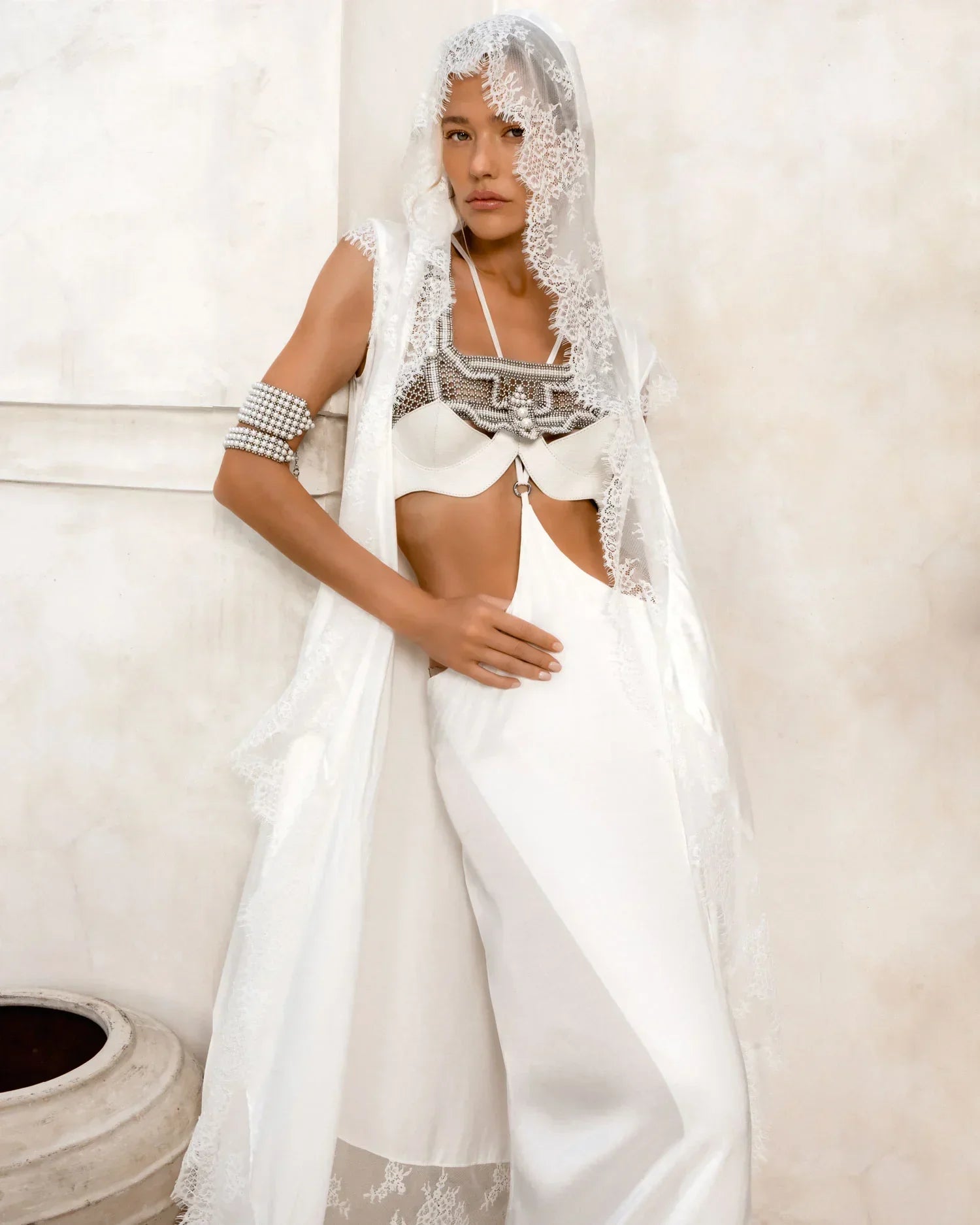 Khutulun Modular Top with Leather Balconette – Pearl |  Best Seller