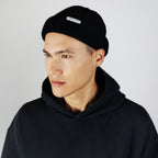 SHORT WOOL BEANIE - BLACK