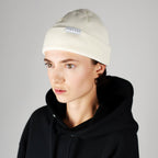 SHORT MERINO BEANIE - OFFWHITE