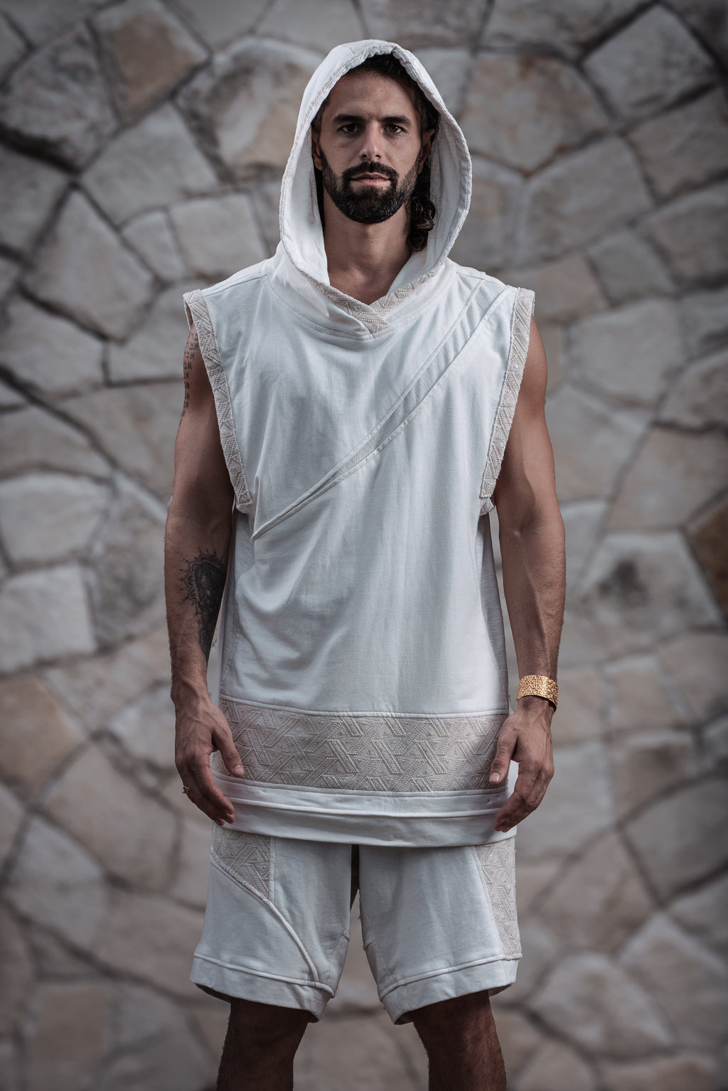 Tetra Shorts  (Cream)