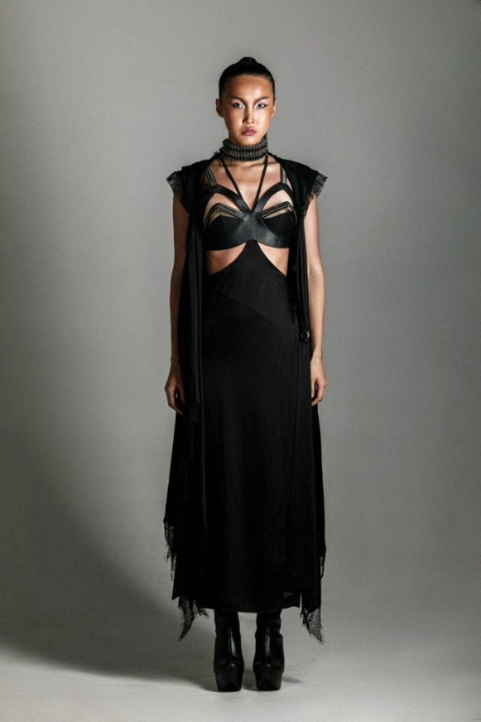 Tamoe Silk Skirt & Teuta French Lace Silk Robe Bundle