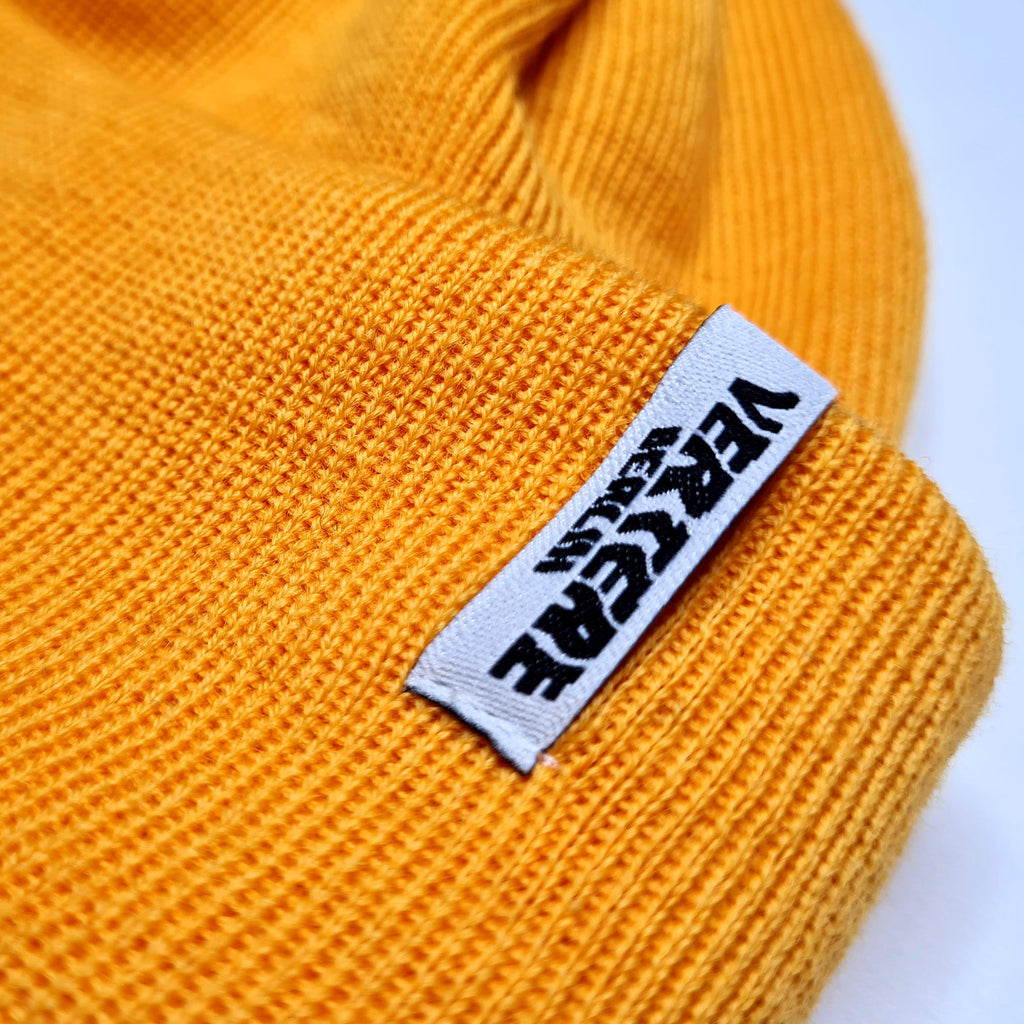 SHORT WOOL FINE KNIT BEANIE CITY - YELLOW