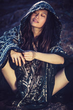 LED Tribal Shaman Cape (Black/Champagne)