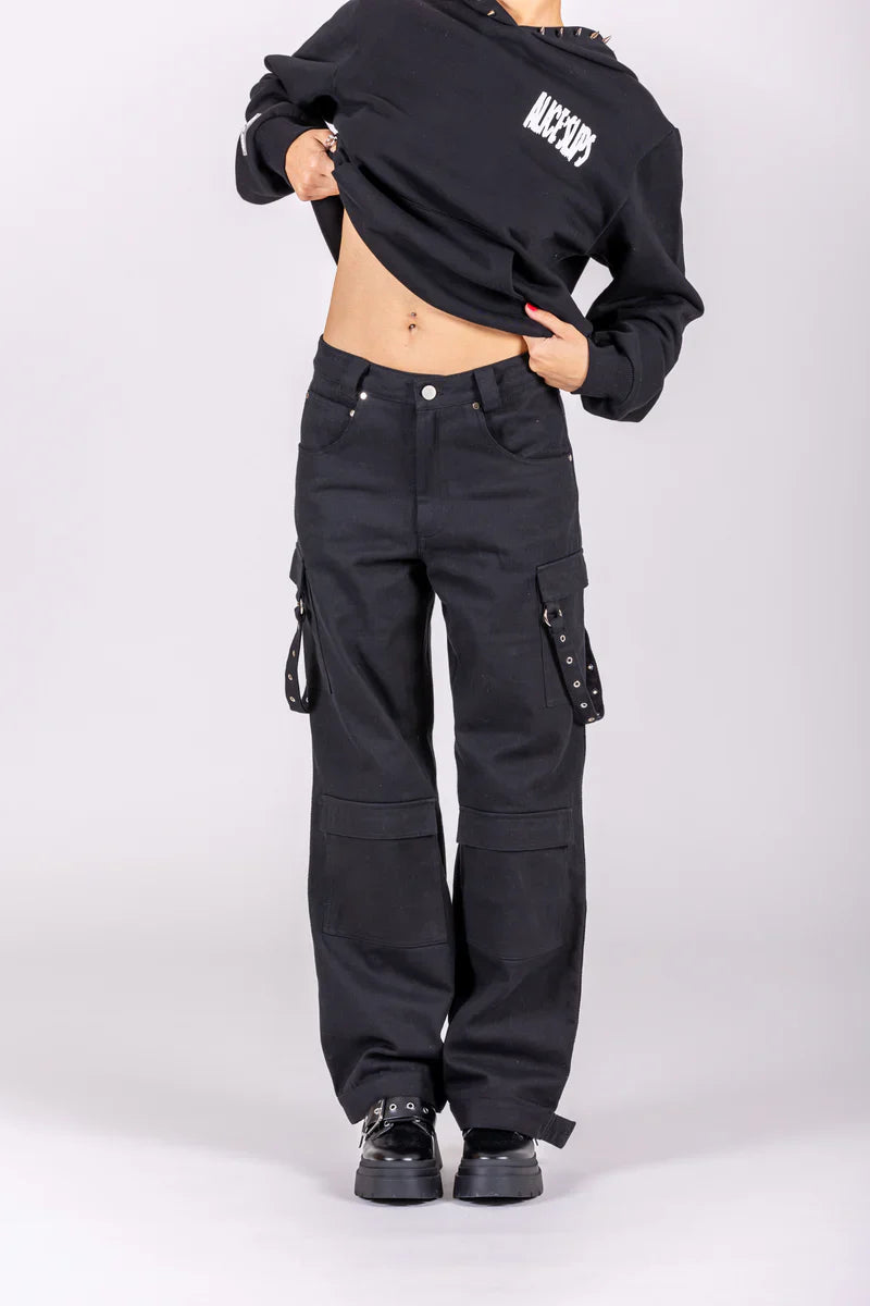 Alice's Lips - Low rise cargo pants - Black