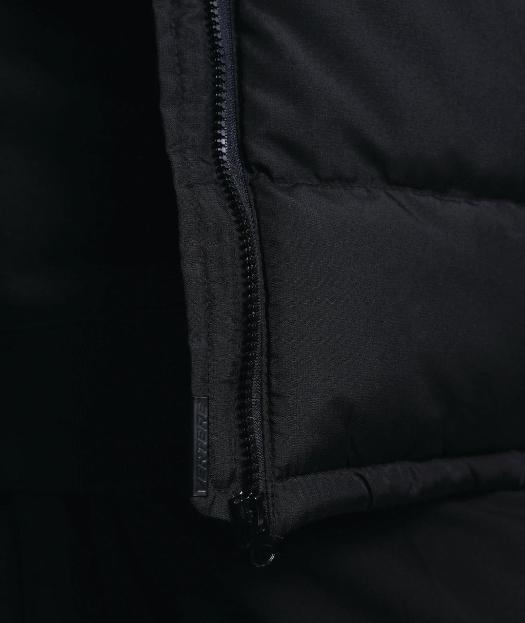 CHROME ROSE PUFFER JACKET - BLACK